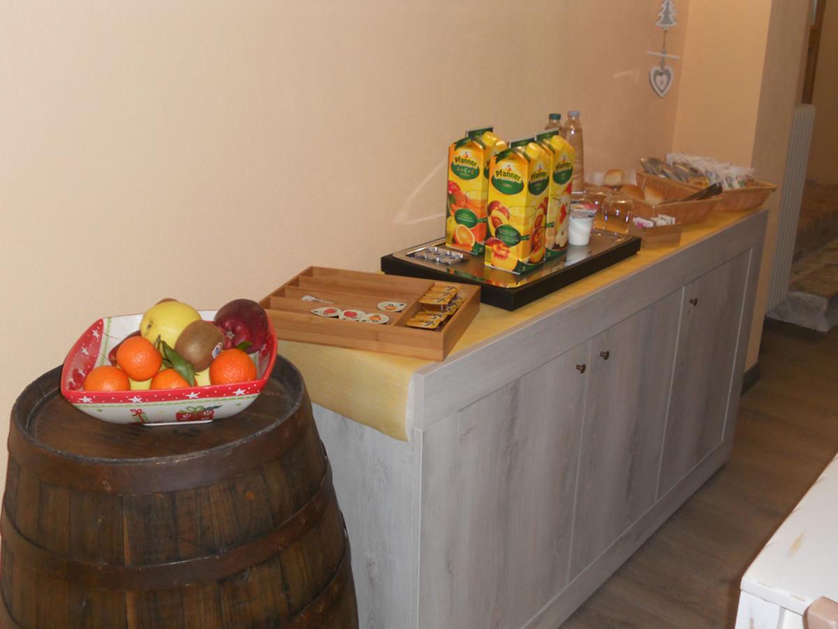 Donna Matilde Hotel Пескокостанзо Екстериор снимка