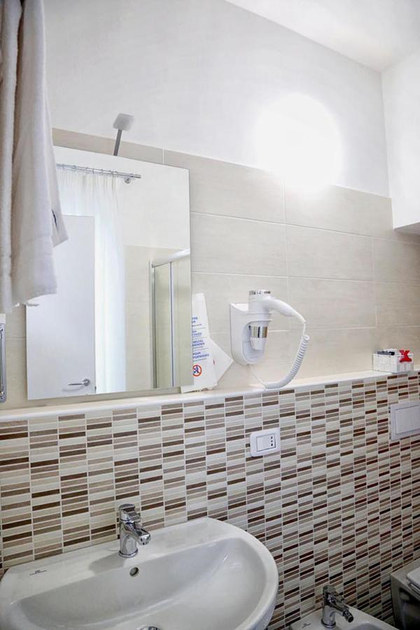Donna Matilde Hotel Пескокостанзо Екстериор снимка