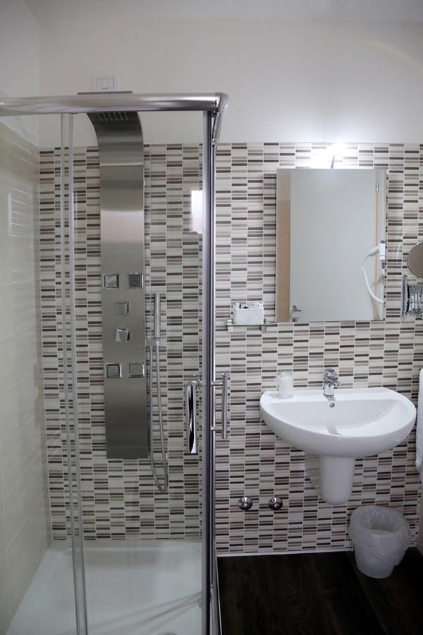Donna Matilde Hotel Пескокостанзо Екстериор снимка