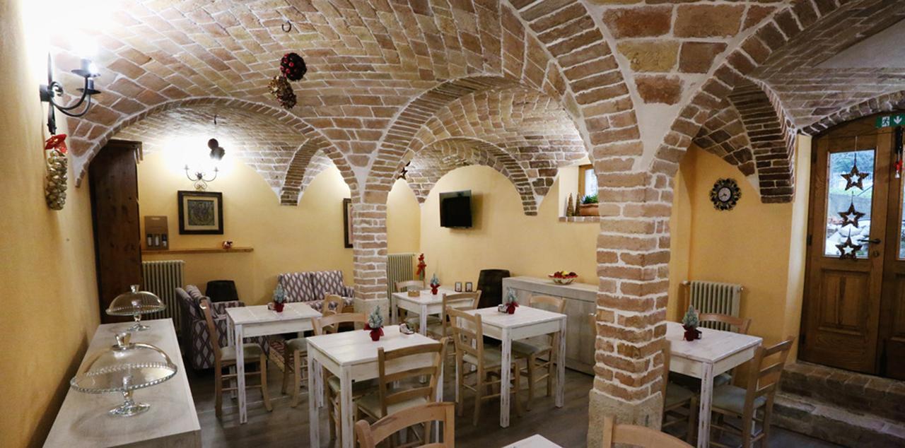 Donna Matilde Hotel Пескокостанзо Екстериор снимка